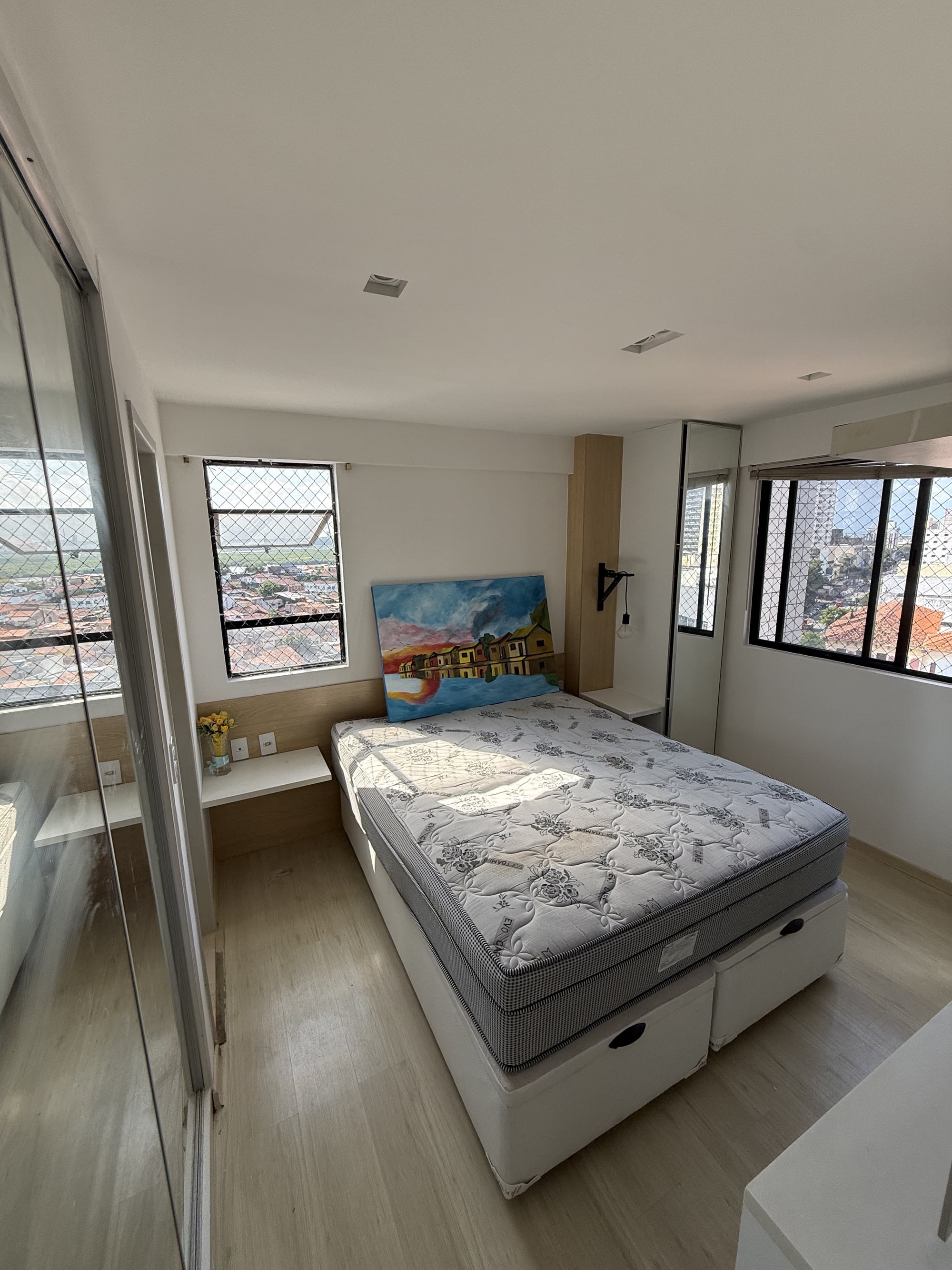 Suíte climatizada do apartamento no Residencial Alto da Boa Vista