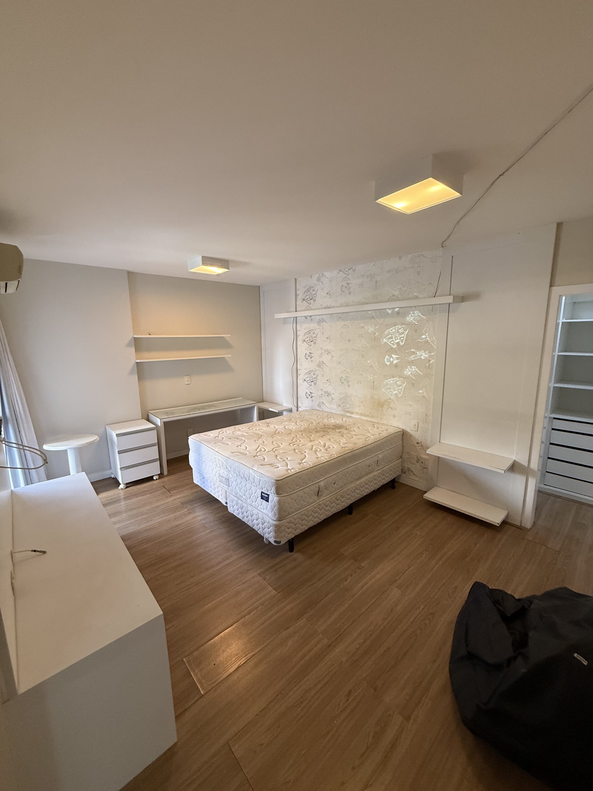 Suíte do apartamento no Residencial Amadeus Mozart
